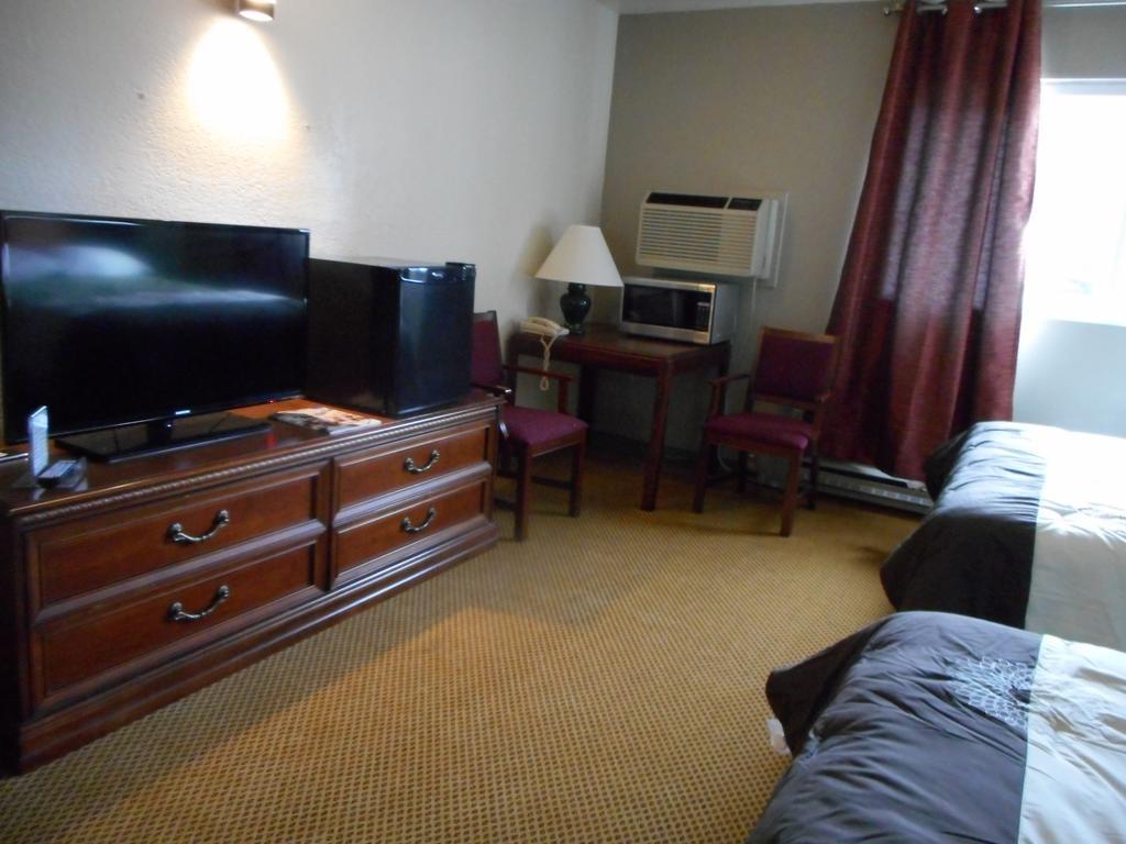 Barratt Inn Anchorage Airport מראה חיצוני תמונה