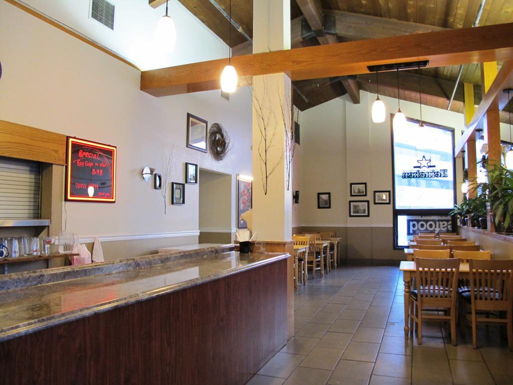 Barratt Inn Anchorage Airport מראה חיצוני תמונה