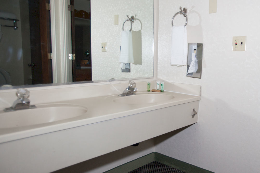 Barratt Inn Anchorage Airport מראה חיצוני תמונה